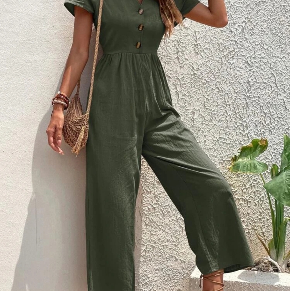 Jumpsuit. New never worn.